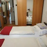 Lägenhetshotell Toth Nyaralo Balatongyörök