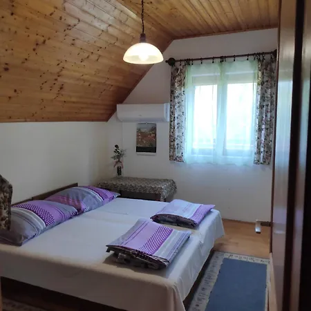 Toth Nyaralo Ξενοδοχείο με διαμερίσματα Balatongyörök