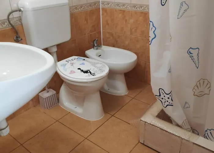 Toth Nyaralo מלון דירות